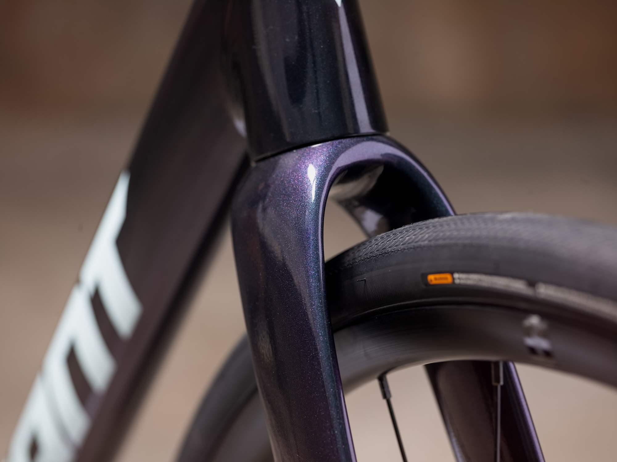 CONTEND AR 0_COLOR A_ARCTIC LIGHT_BIKE CHECK IMAGES_(13).jpg